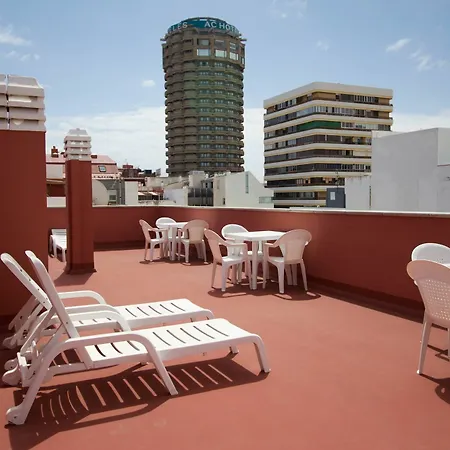 Rosamar Canteras Beach